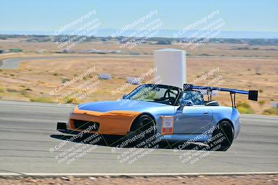 media/Oct-18-2025-Extreme Speed (Sat) [[d6d7e1fef1]]/Group 1 Red/Session 2 (Turn 3)/